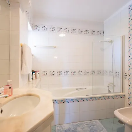 Villa Manuelina - Luxuosa Com Piscina Aquecida By Dolcestay Sesimbra