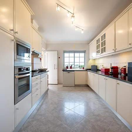 Manuelina - Luxuosa Com Piscina Aquecida By Dolcestay Sesimbra